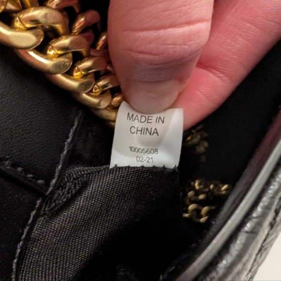 Tory Burch Black Willa Shoulder Bag (Large) - Picture 6 of 7